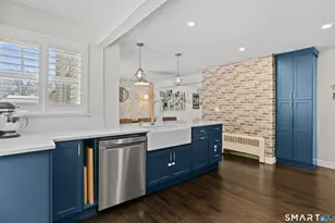 1470 Stratfield Rd, Fairfield, CT 06825 - Photo 16