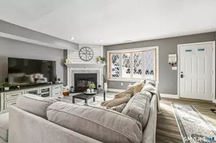 20 Wolf Hill Rd, Wolcott, CT 06716 - Photo 4