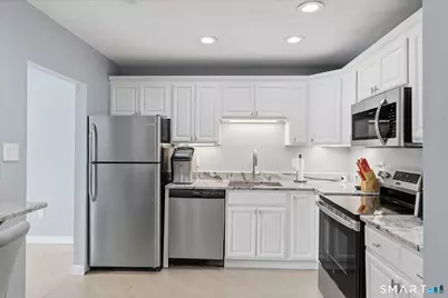 302 Limner Circle #302, Rocky Hill, CT 06067 - Photo 14