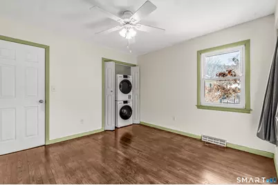 86 Roosevelt Avenue, West Haven, CT 06516 - Photo 16