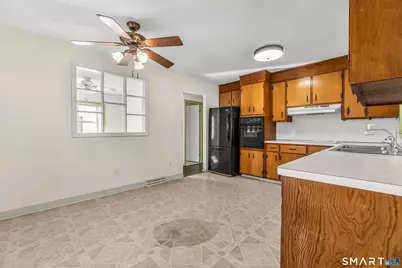 86 Roosevelt Avenue, West Haven, CT 06516 - Photo 6