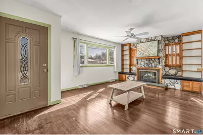 86 Roosevelt Avenue, West Haven, CT 06516 - Photo 2