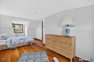 203 Burroughs Rd, Fairfield, CT 06824 - Photo 14