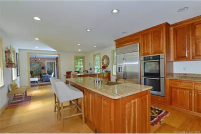 844 Wrights Crossing Road, Pomfret, CT 06259 - Photo 2