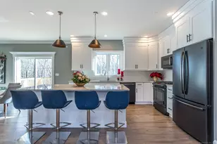 24 Deerwood Rd, Oxford, CT 06478 - Photo 10