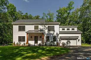 24 Deerwood Rd, Oxford, CT 06478 - Photo 34