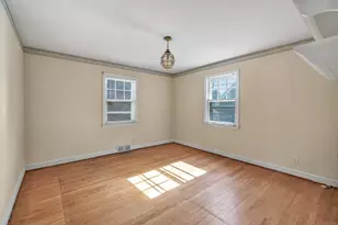 37 Herald Ave, Bridgeport, CT 06606 - Photo 22