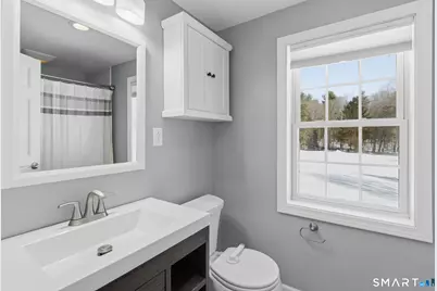 322 Tunxis Avenue, Bloomfield, CT 06002 - Photo 30