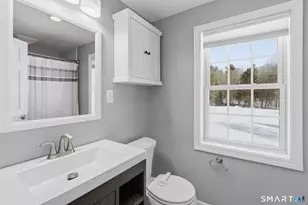 322 Tunxis Ave, Bloomfield, CT 06002 - Photo 30