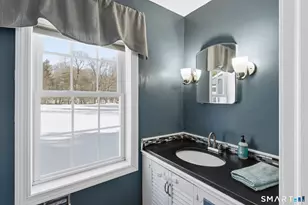 322 Tunxis Ave, Bloomfield, CT 06002 - Photo 16