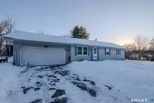 33 Junior Ave, Killingly, CT 06239 - Photo 2