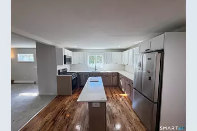 137 Middletown Avenue, North Haven, CT 06473 - Photo 4