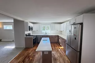 137 Middletown Ave, North Haven, CT 06473 - Photo 4