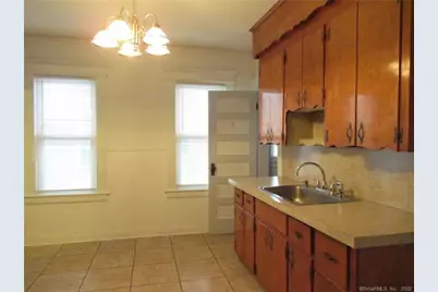 53 Eaton Street #2nd Floor, Bridgeport, CT 06604 - Photo 10