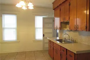 55 Eaton St, Bridgeport, CT 06604 - Photo 10