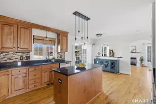 5 Hemlock Dr, East Windsor, CT 06016 - Photo 24
