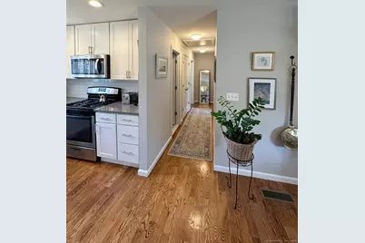 55 Overbrook Road, North Haven, CT 06473 - Photo 12