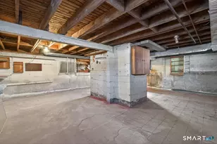 15 Ferndale Pl, Stratford, CT 06614 - Photo 32