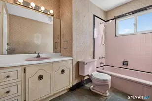 15 Ferndale Pl, Stratford, CT 06614 - Photo 18