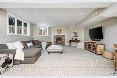 15 Waterbury Lane, Darien, CT 06820 - Photo 34