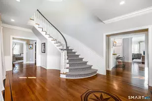 15 Waterbury Ln, Darien, CT 06820 - Photo 4