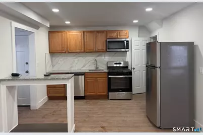 843 New Britain Avenue, Hartford, CT 06106 - Photo 2