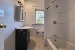 805 Edgewood Ave, New Haven, CT 06515 - Photo 18