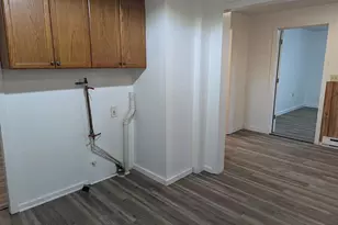 141 6th St, Bristol, CT 06010 - Photo 4