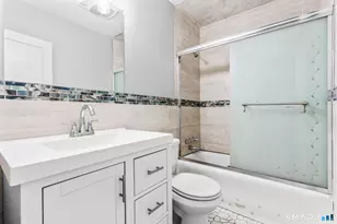 525 Westfield Ave, Bridgeport, CT 06606 - Photo 36