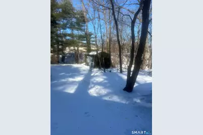 51 Woody Lane, West Haven, CT 06516 - Photo 24