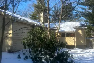 51 Woody Ln, West Haven, CT 06516 - Photo 2