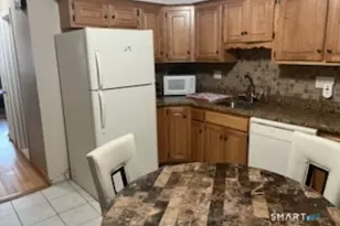 273 Derby Ave, Derby, CT 06418 - Photo 4