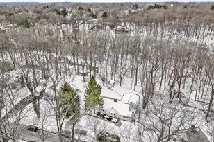 37 Glen Ave, Norwalk, CT 06850 - Photo 2