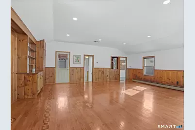 37 Glen Avenue, Norwalk, CT 06850 - Photo 4