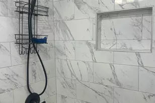 82 Middlefield Ave, Waterbury, CT 06705 - Photo 8