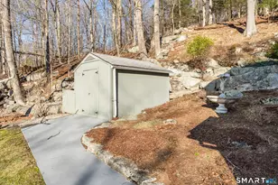 178 State Route 37, New Fairfield, CT 06812 - Photo 28