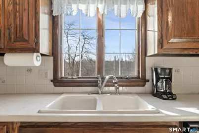 178 State Route 37, New Fairfield, CT 06812 - Photo 14