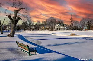 152 W River St, Milford, CT 06460 - Photo 2