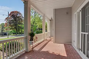 152 W River St, Milford, CT 06460 - Photo 4