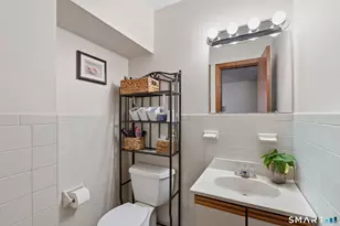 652 Black Rock Tpke, Fairfield, CT 06825 - Photo 10