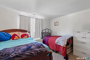 652 Black Rock Tpke, Fairfield, CT 06825 - Photo 12