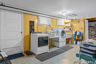 267 Chester St, East Hartford, CT 06108 - Photo 22