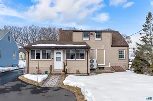 267 Chester St, East Hartford, CT 06108 - Photo 24