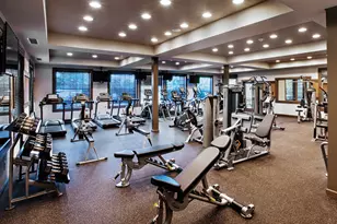 1025 Country View Rd, Danbury, CT 06810 - Photo 10