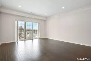 1025 Country View Rd, Danbury, CT 06810 - Photo 10