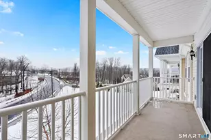 1025 Country View Rd, Danbury, CT 06810 - Photo 24