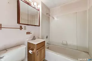 26 Magnolia St, New Britain, CT 06053 - Photo 14