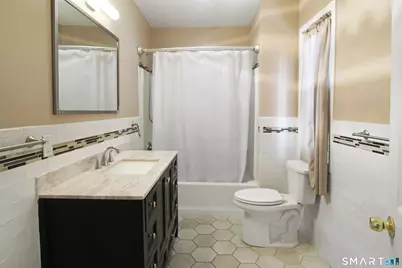 29 Sisson Avenue, Hartford, CT 06106 - Photo 14