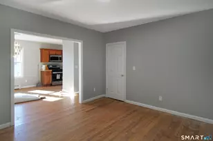 29 Sisson Ave, Hartford, CT 06106 - Photo 6