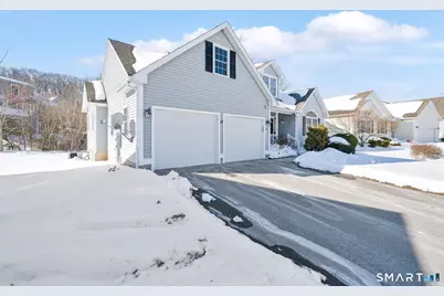 5 South Hollow #5, East Hampton, CT 06424 - Photo 2